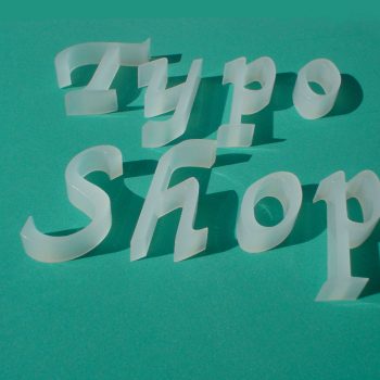 Satiniertes Acryl in 10mm Materialstärke. Beschriftung 3D Buchstaben Online kaufen Plastik plastische Buchstaben